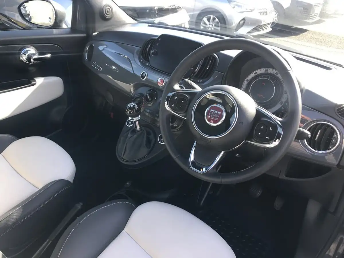 2022-fiat-500-10-dolcevita-big-2