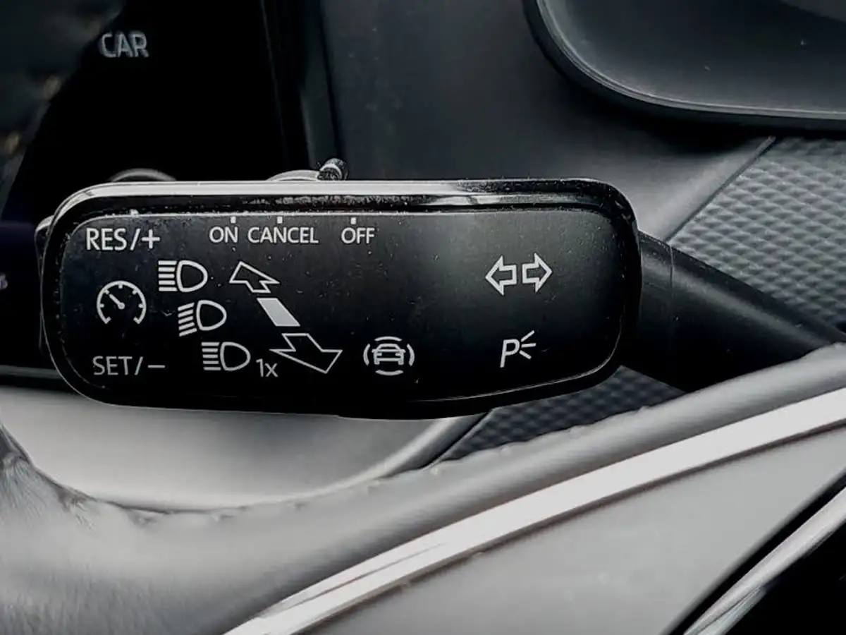 2022-skoda-scala-15-tsi-se-dsg-big-16