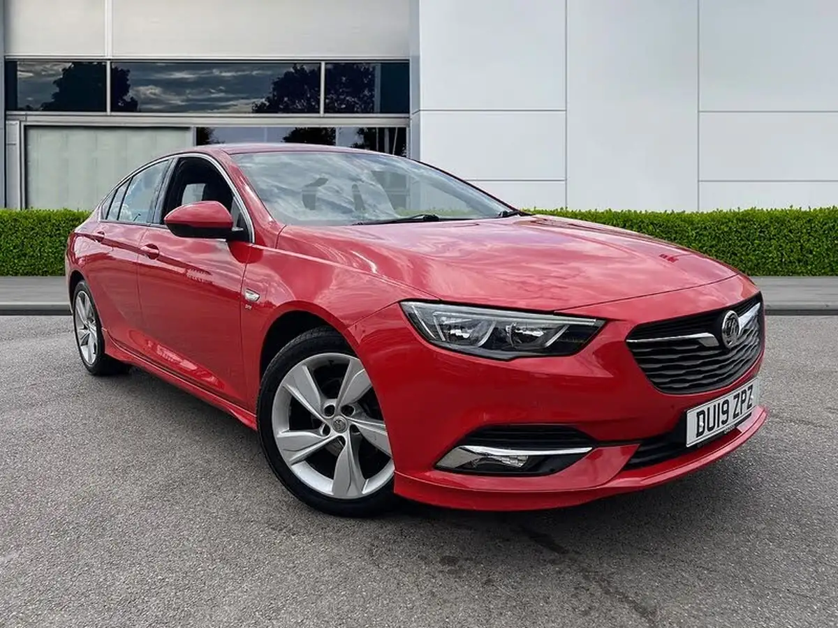 2019-vauxhall-insignia-grand-sport-15-turbo-sri-vx-line-nav-ss-auto-big-0