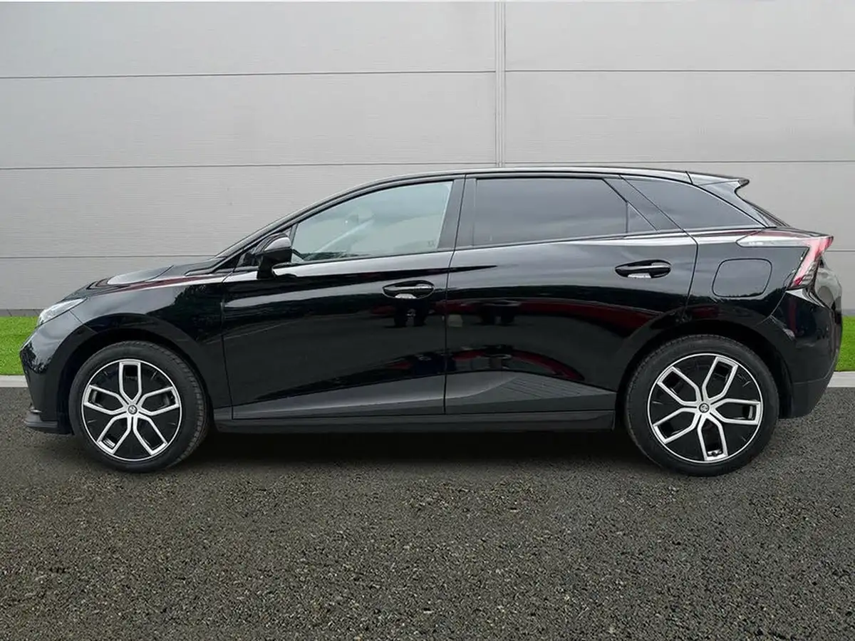 2023-mg-mg4-e-trophy-ev-203ps-long-big-3