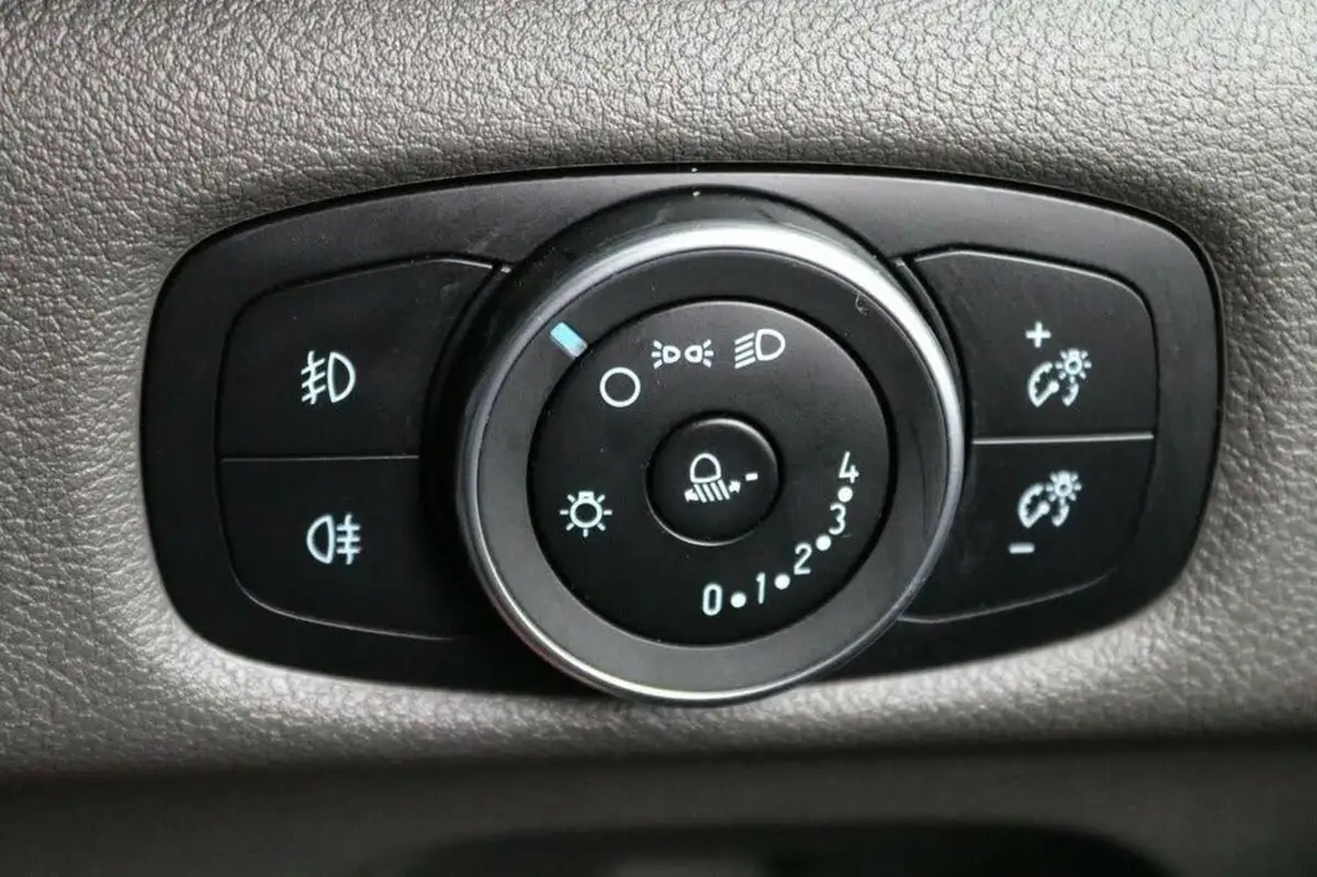 2022-ford-transit-20tdci-350-l2h2-leader-130pseu6d-rwd-panel-van-big-50