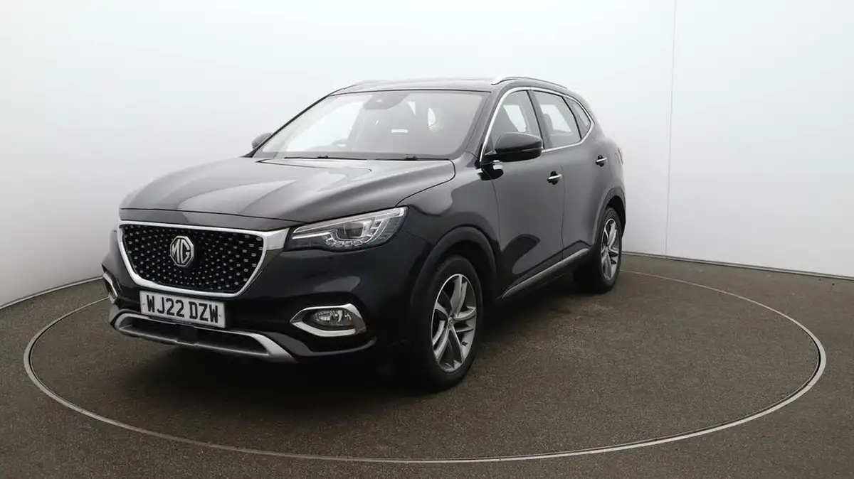 2022-mg-hs-15t-gdi-exclusive-162ps-dct-big-40