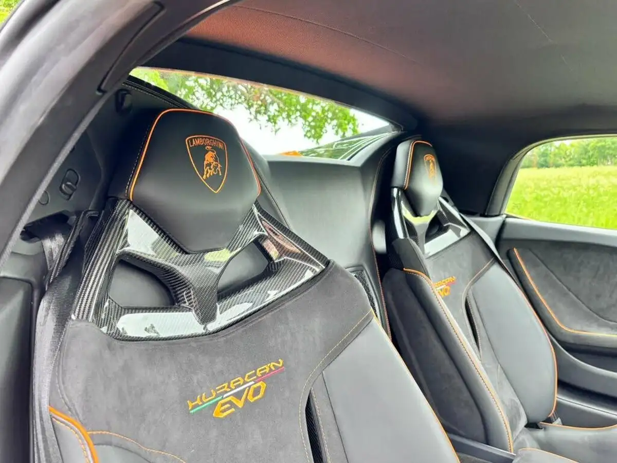 2021-lamborghini-huracan-big-15