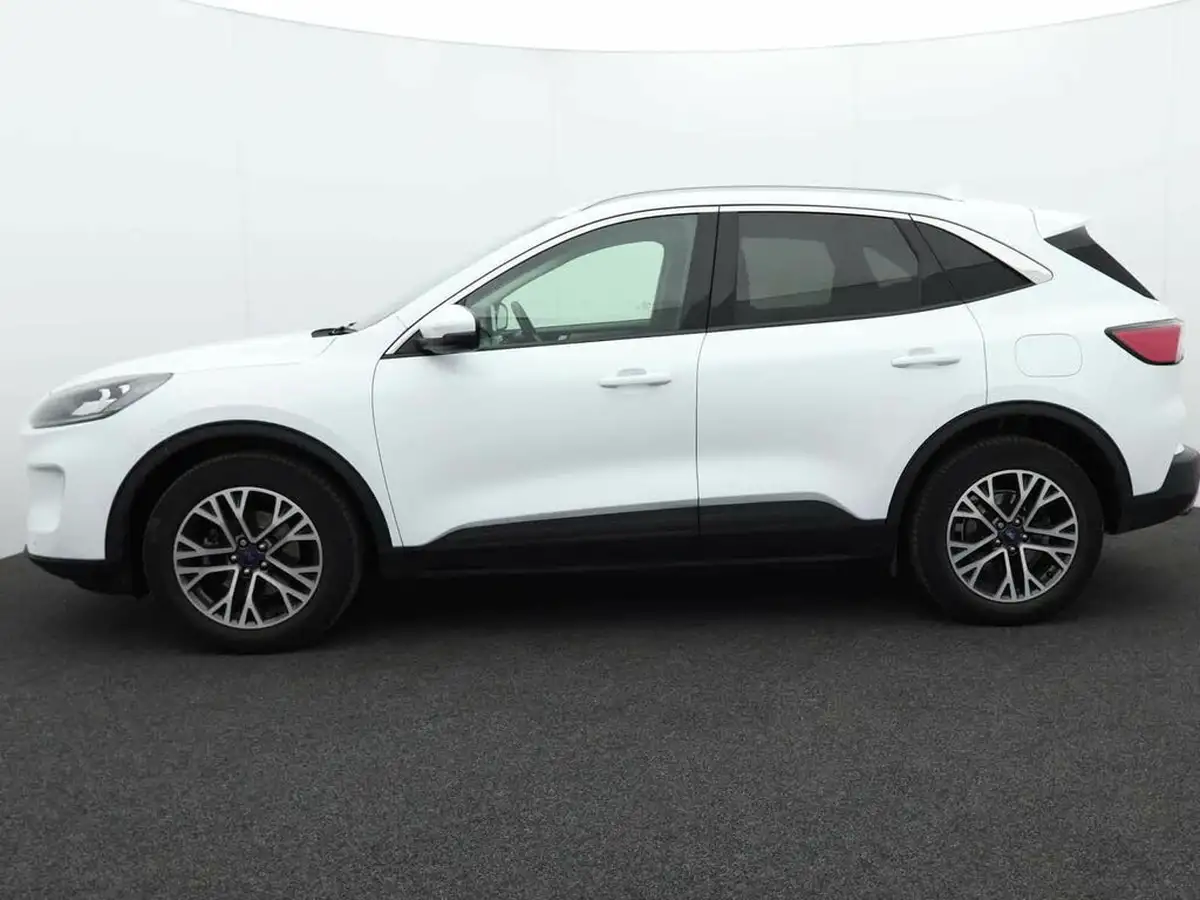 2022-ford-kuga-15-titanium-edition-big-4