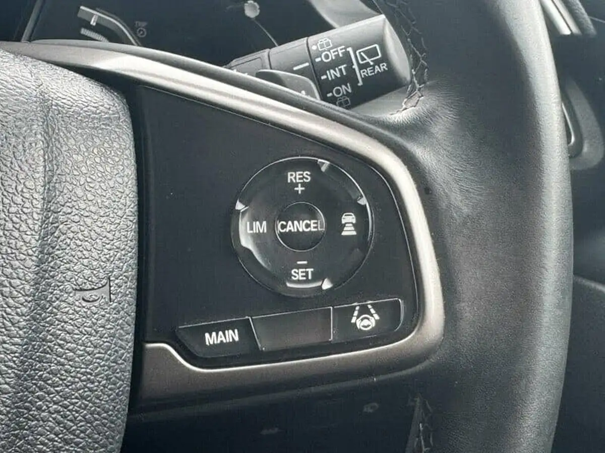2021-honda-civic-10-vtec-turbo-ex-ss-hatchback-5d-cvt-big-11