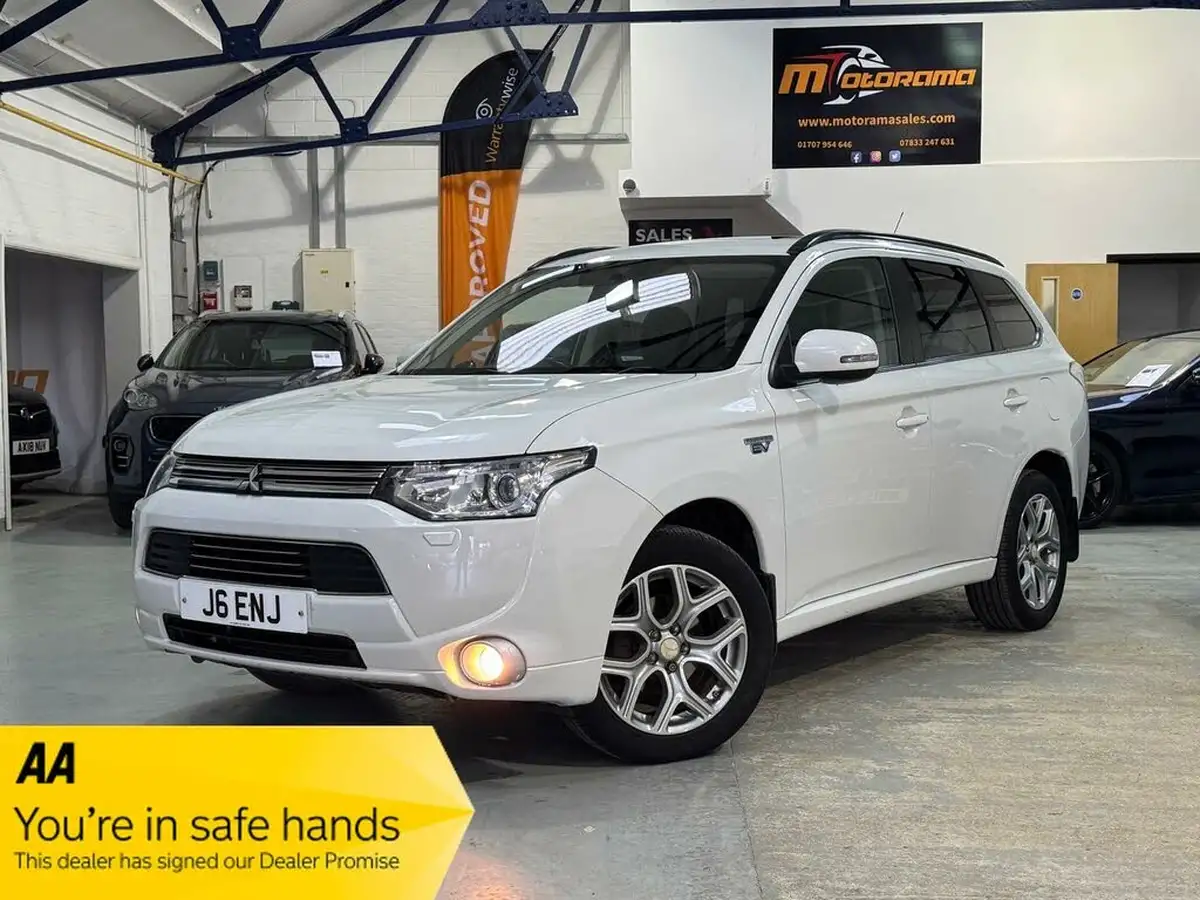 2014-mitsubishi-outlander-20-gx4hs-big-0