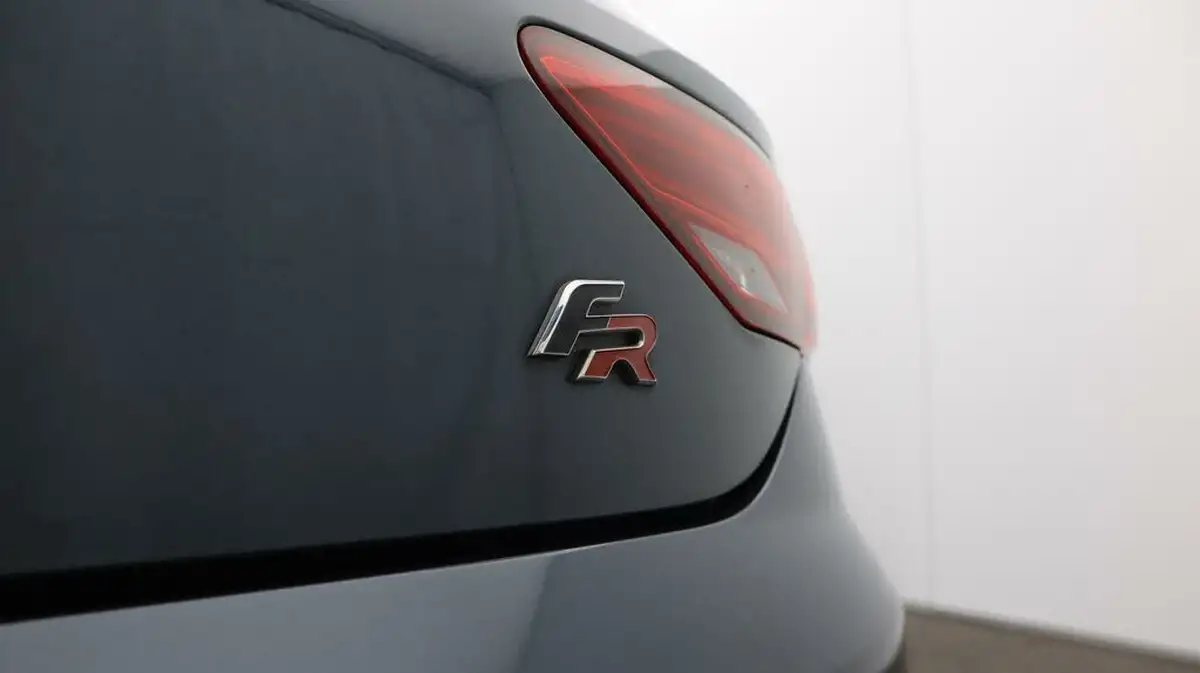 2019-seat-leon-15-tsi-evo-fr-130ps-hatchback-big-23