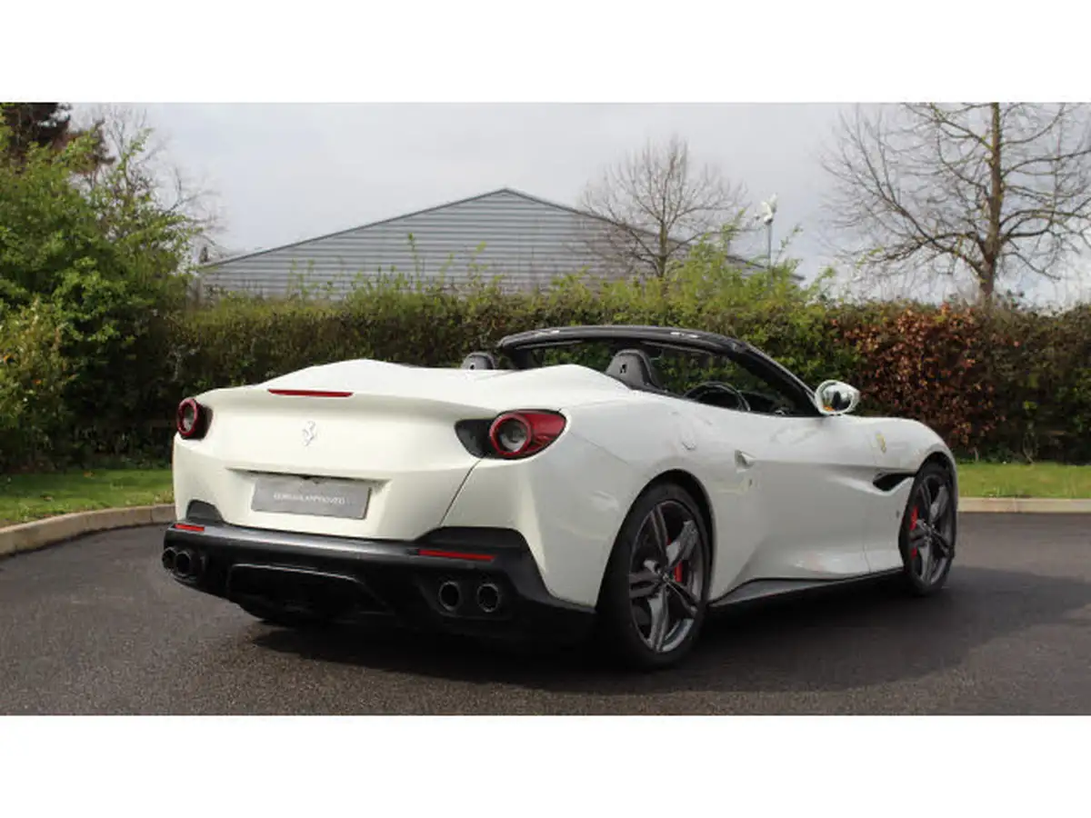 2019-ferrari-portofino-bca-big-18