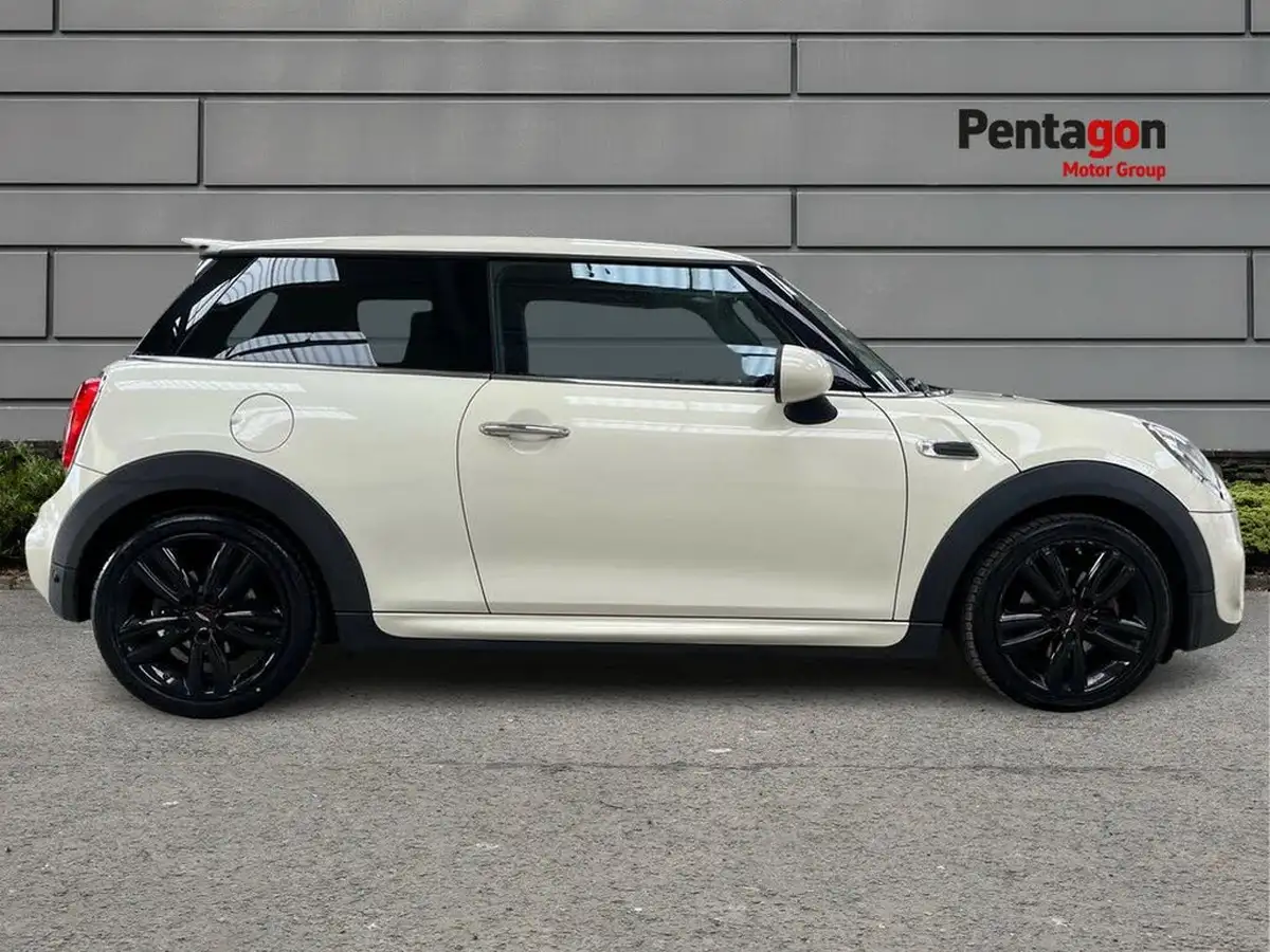 2018-mini-cooper-15-1499-gt-media-xlss-big-13