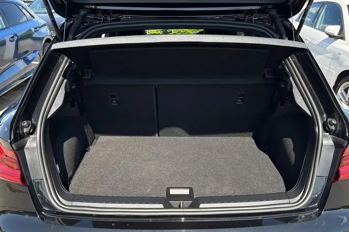 2025-audi-a1-15-35-tfsi-s-line-big-5