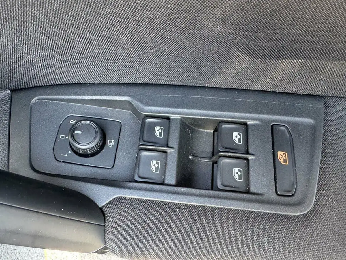 2022-volkswagen-tiguan-15-tsi-life-150ps-dsg-big-45