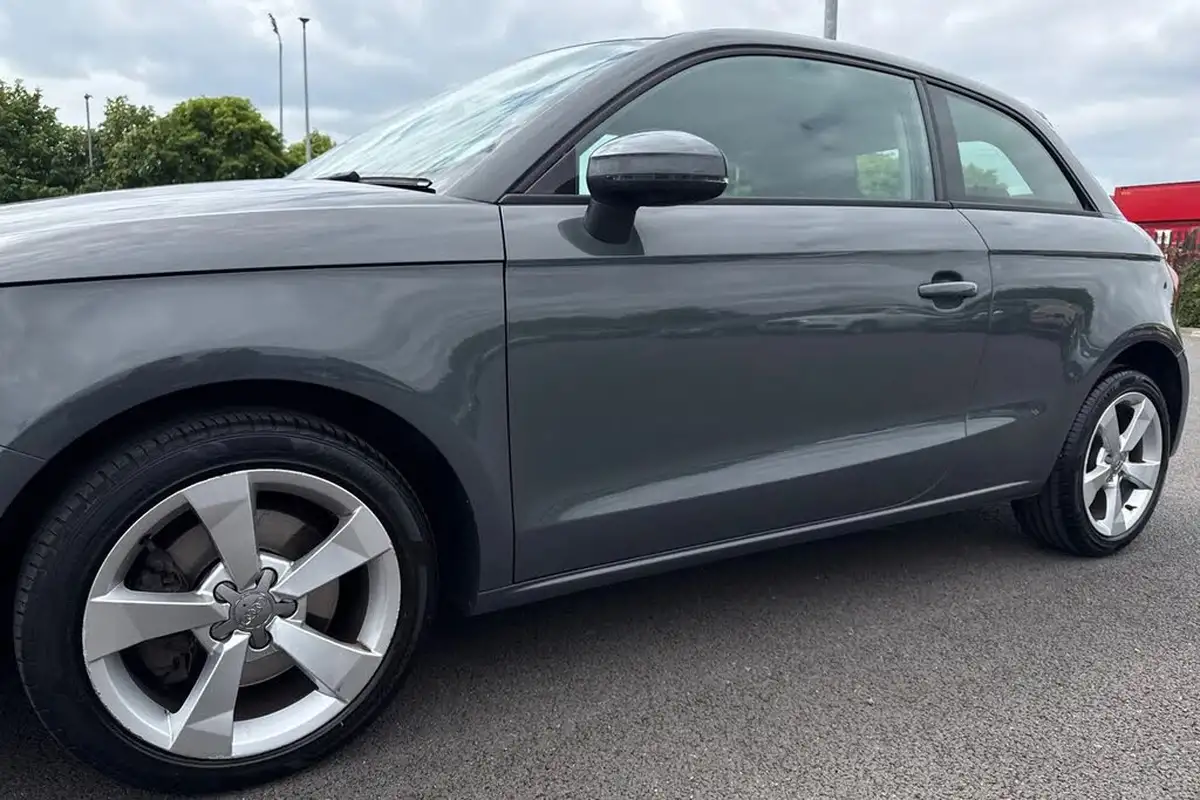 2015-audi-a1-14-sport-125ps-ss-hatchback-3d-1395cc-big-27