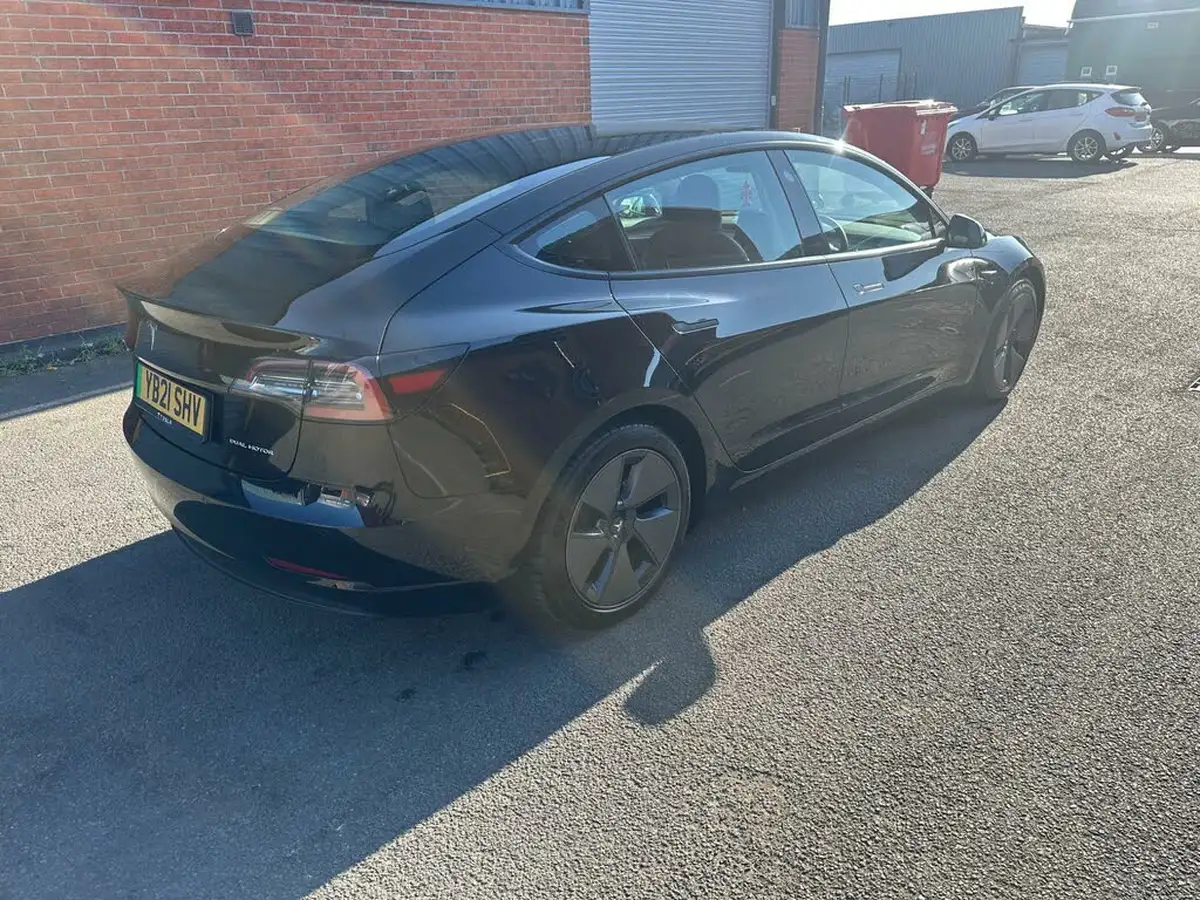 2021-tesla-model-3-e-long-range-4x4-big-2
