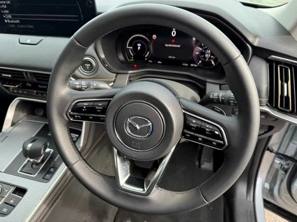 2025-mazda-cx-60-25-e-skyactiv-homura-convenience-driver-assistance-big-34