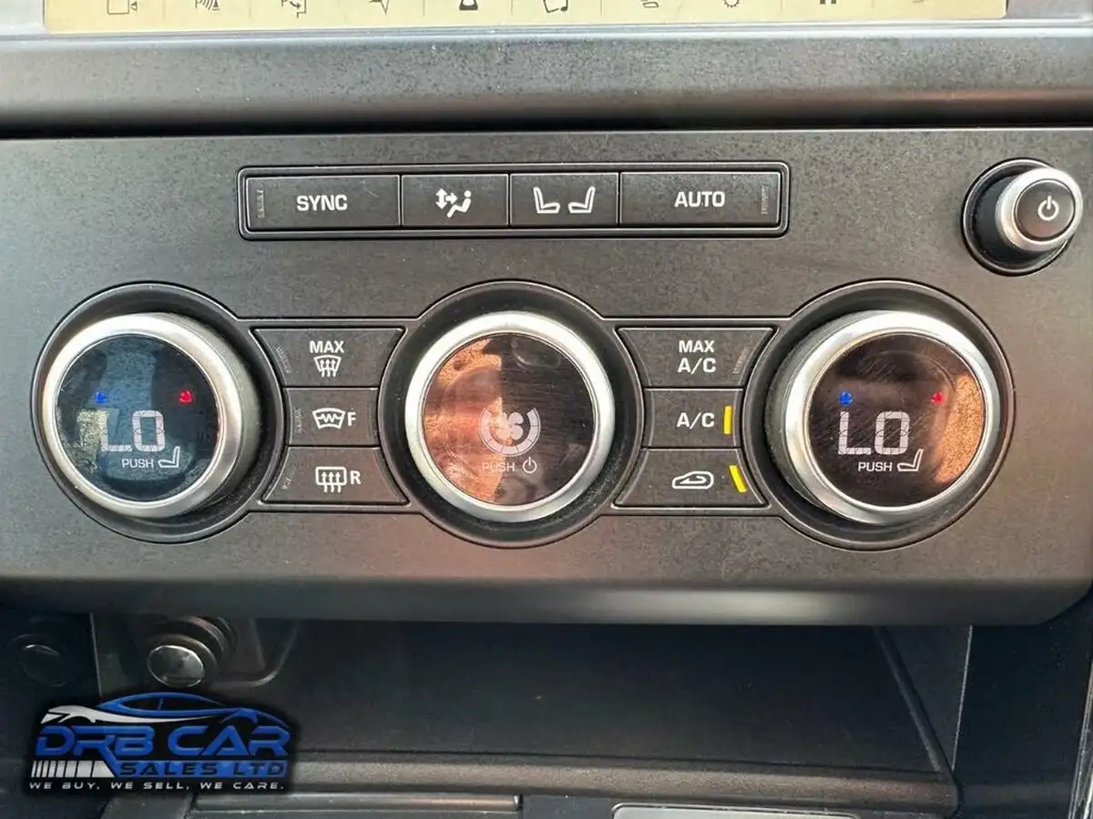 2020-land-rover-discovery-30-sd6-se-big-34