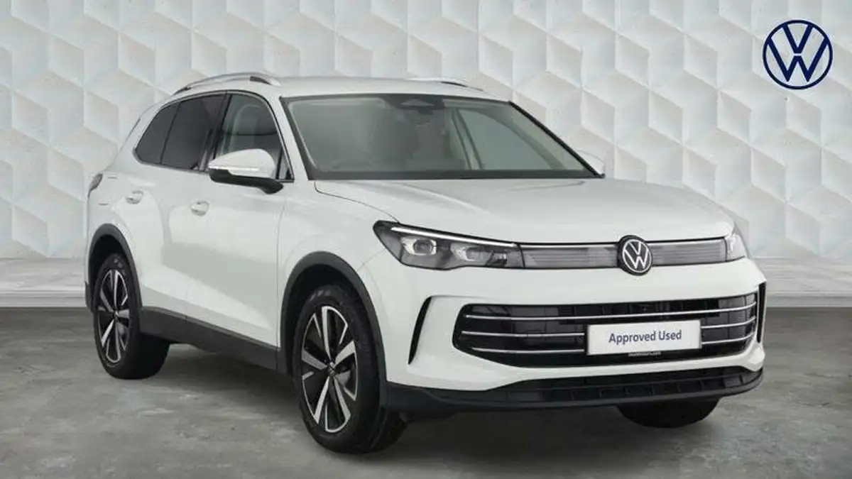 2024-volkswagen-tiguan-15-etsi-elegance-launch-edition-big-0