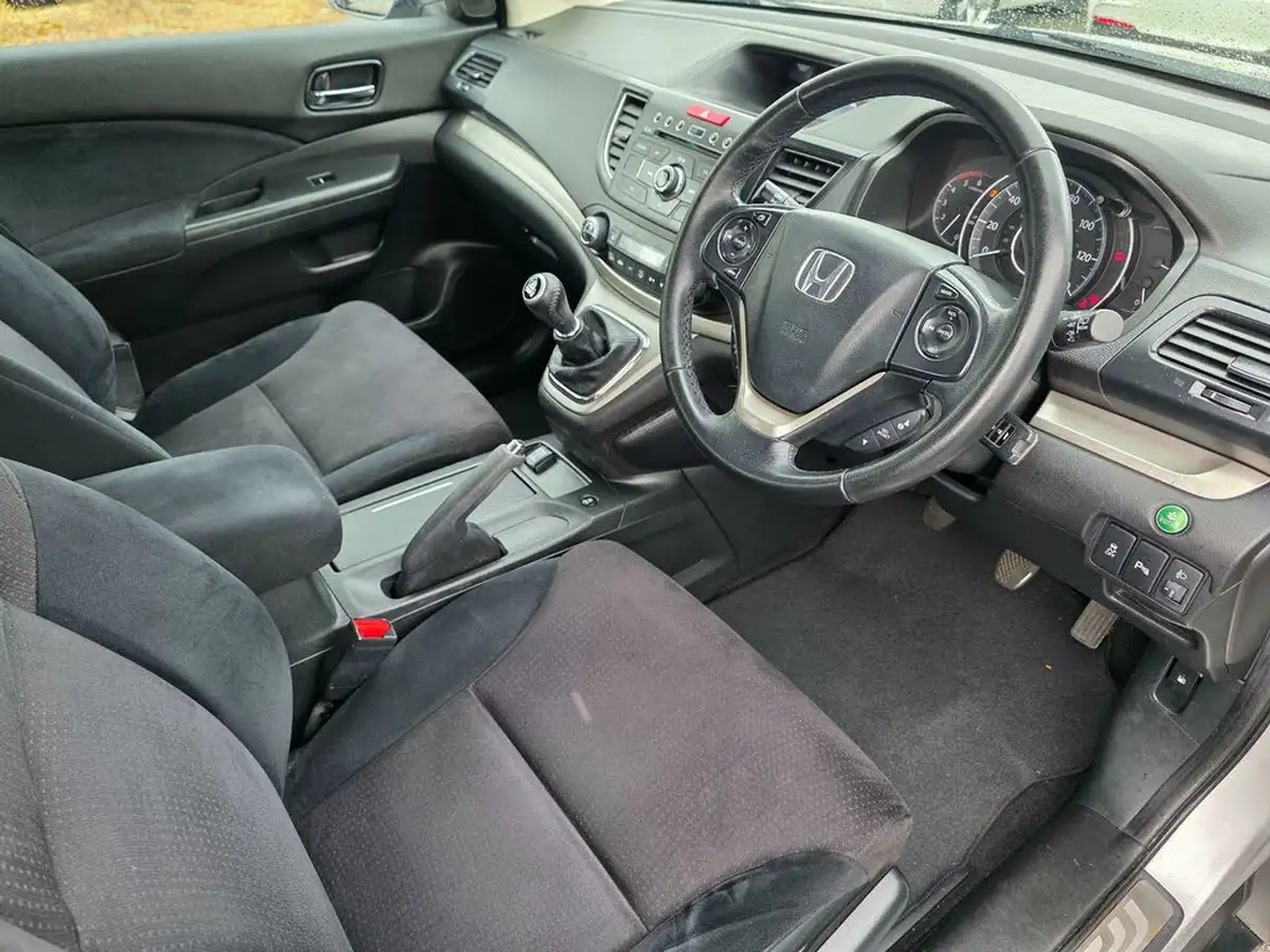 2015-honda-cr-v-16td-se-big-7