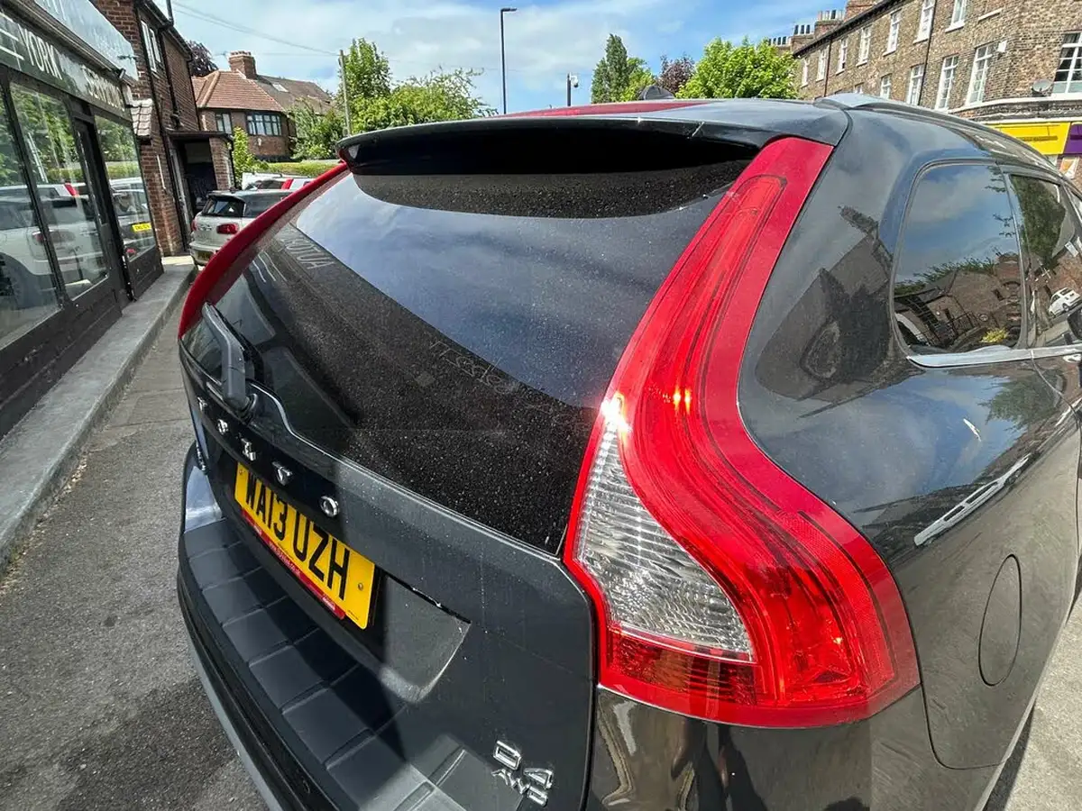 2013-volvo-xc60-24td-d4-se-lux-163bhp-geartronic-big-10