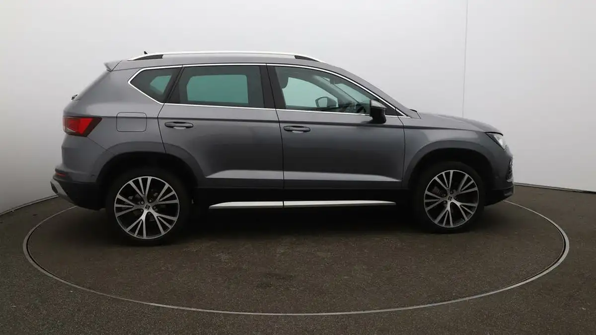 2022-seat-ateca-15-ecotsi-xperience-lux-dsg-big-50