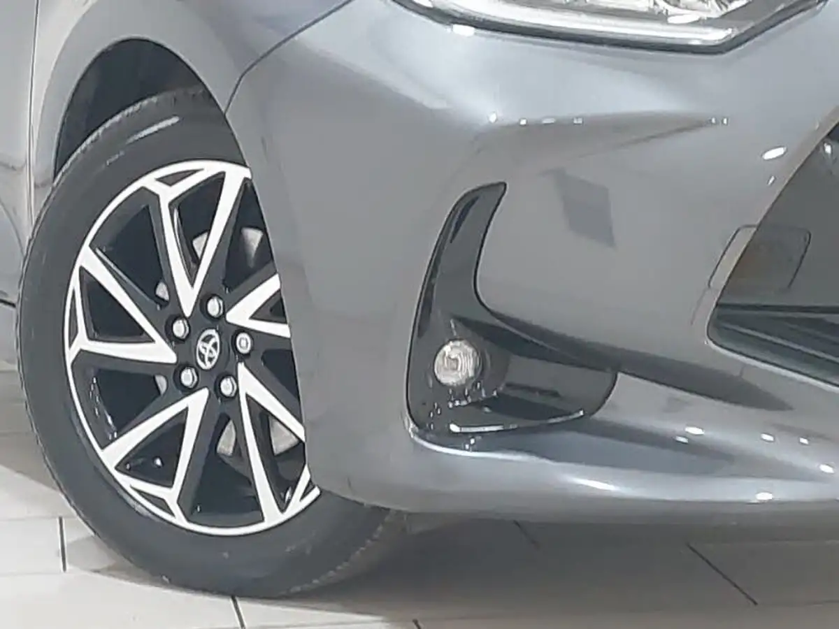 2022-toyota-yaris-15-vvt-i-design-big-8