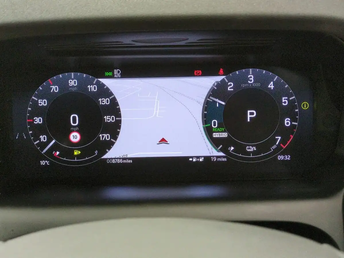 2023-land-rover-discovery-sport-15-p300e-dynamic-se-big-31