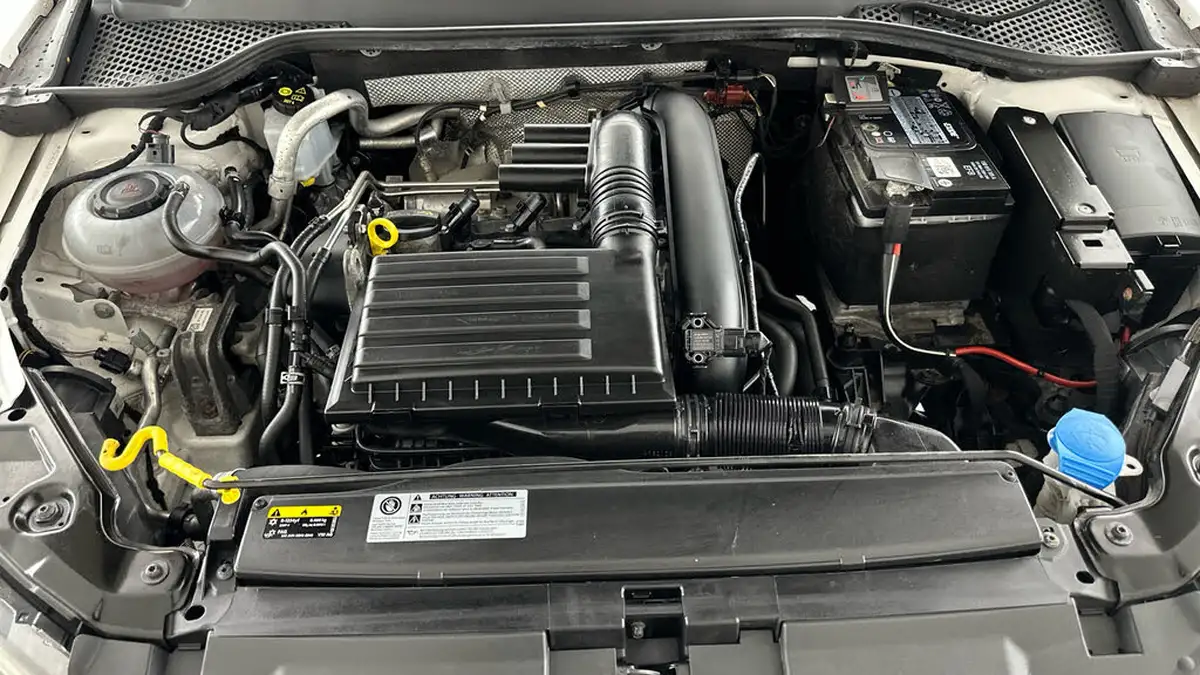 2018-seat-leon-14-tsi-fr-technology-hatchback-5d-big-22
