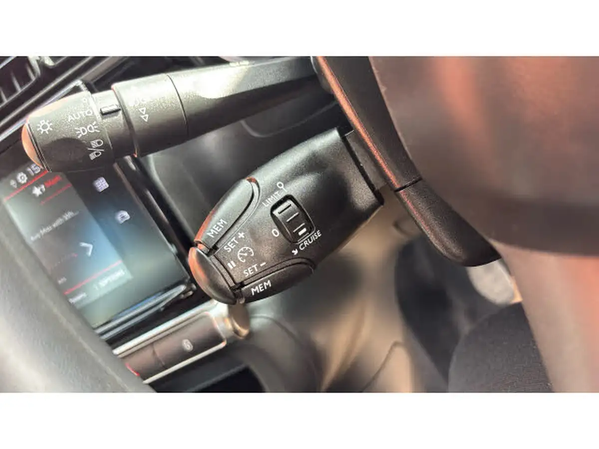 2021-citroen-c3-12-puretech-shine-83ps-big-25
