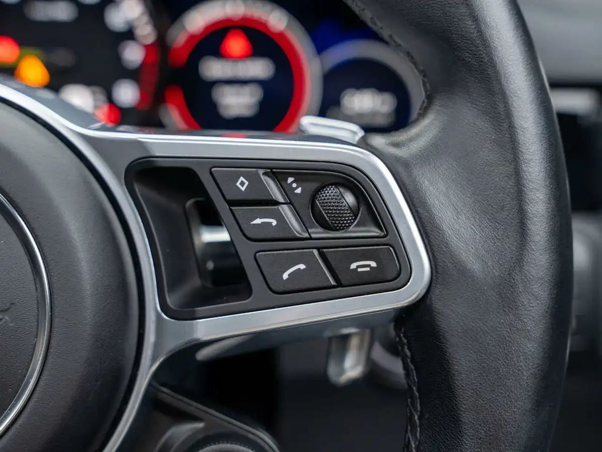 2022-porsche-cayenne-30-v6-e-hybrid-platinum-edition-462ps-station-wagon-big-33