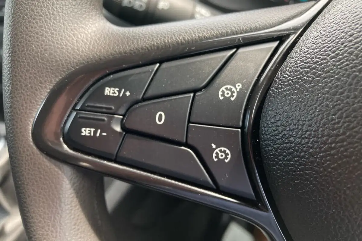 2023-nissan-townstar-e-45kwh-l1-tekna-big-21