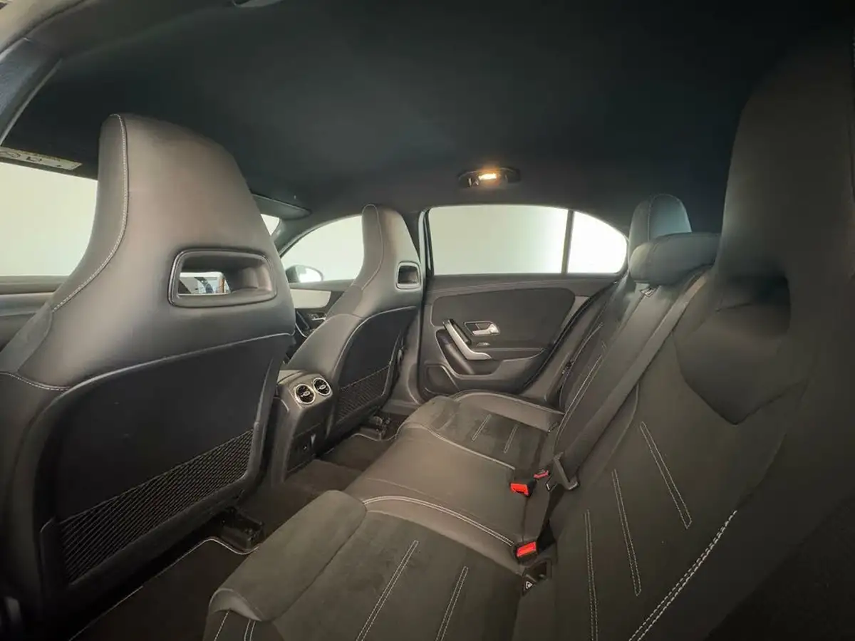 2022-mercedes-benz-a-class-13-a180-amg-line-executive-edition-hatchback-5d-7g-dct-big-11