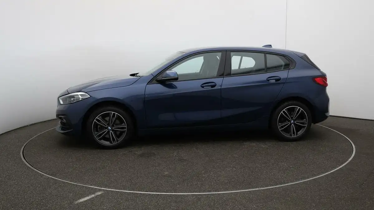 2022-bmw-1-series-15-118i-sport-big-65