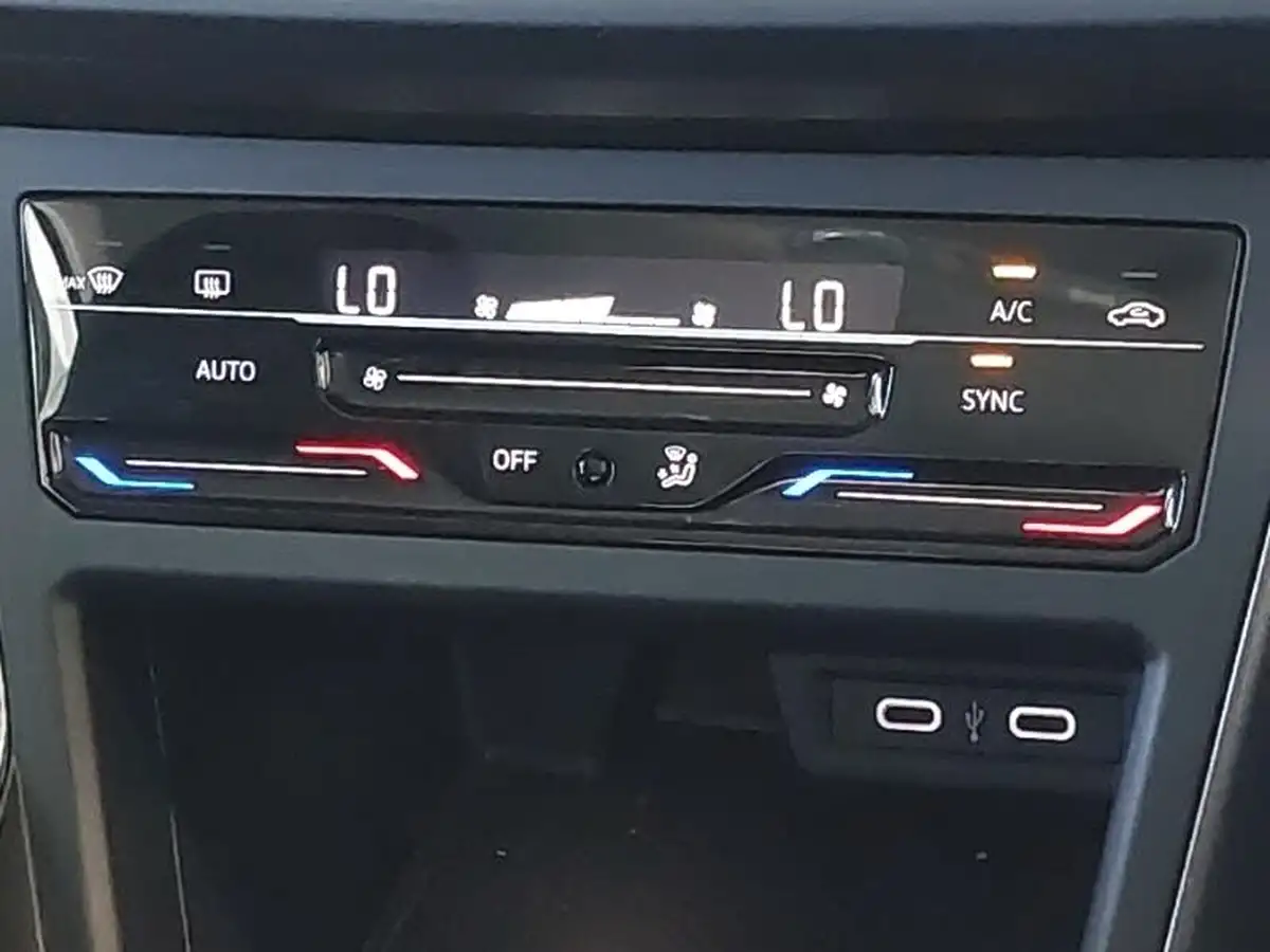 2023-volkswagen-polo-10-tsi-style-big-12