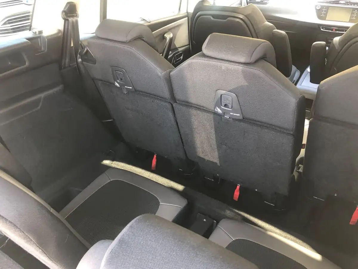 2017-citroen-grand-c4-picasso-16bluehdi-flair-big-17