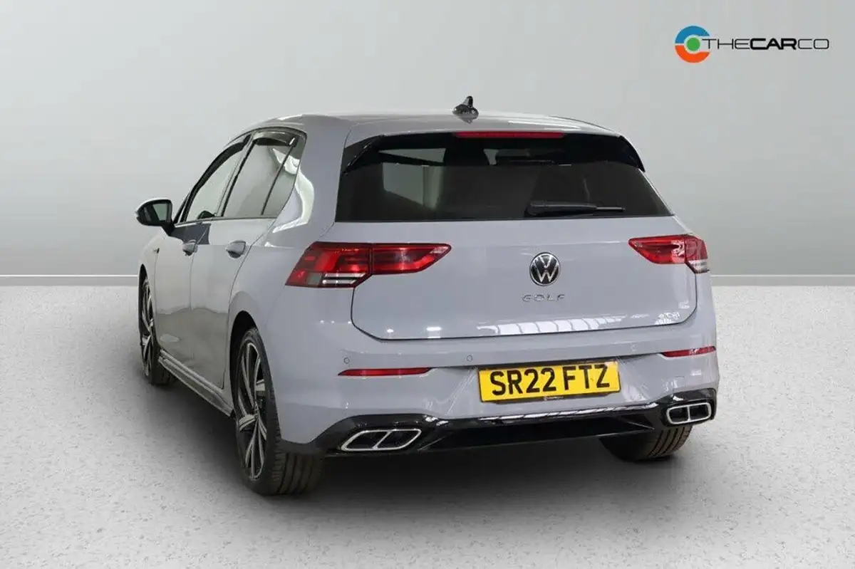 2022-volkswagen-golf-15-etsi-r-line-150ps-hatchback-big-6