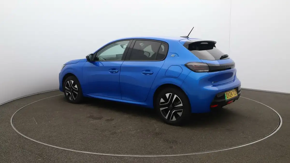 2024-peugeot-208-e-e-style-big-27