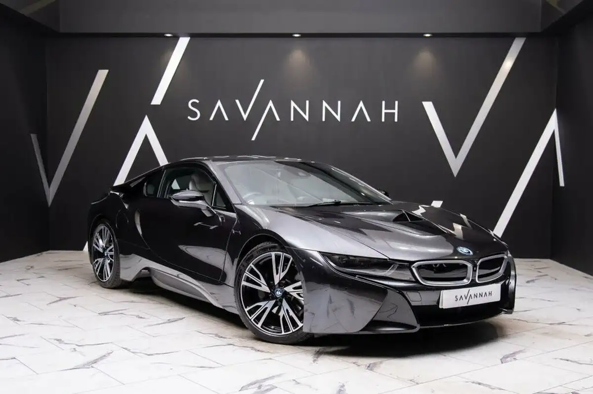 2018-bmw-i8-15-362bhp-coupe-big-0