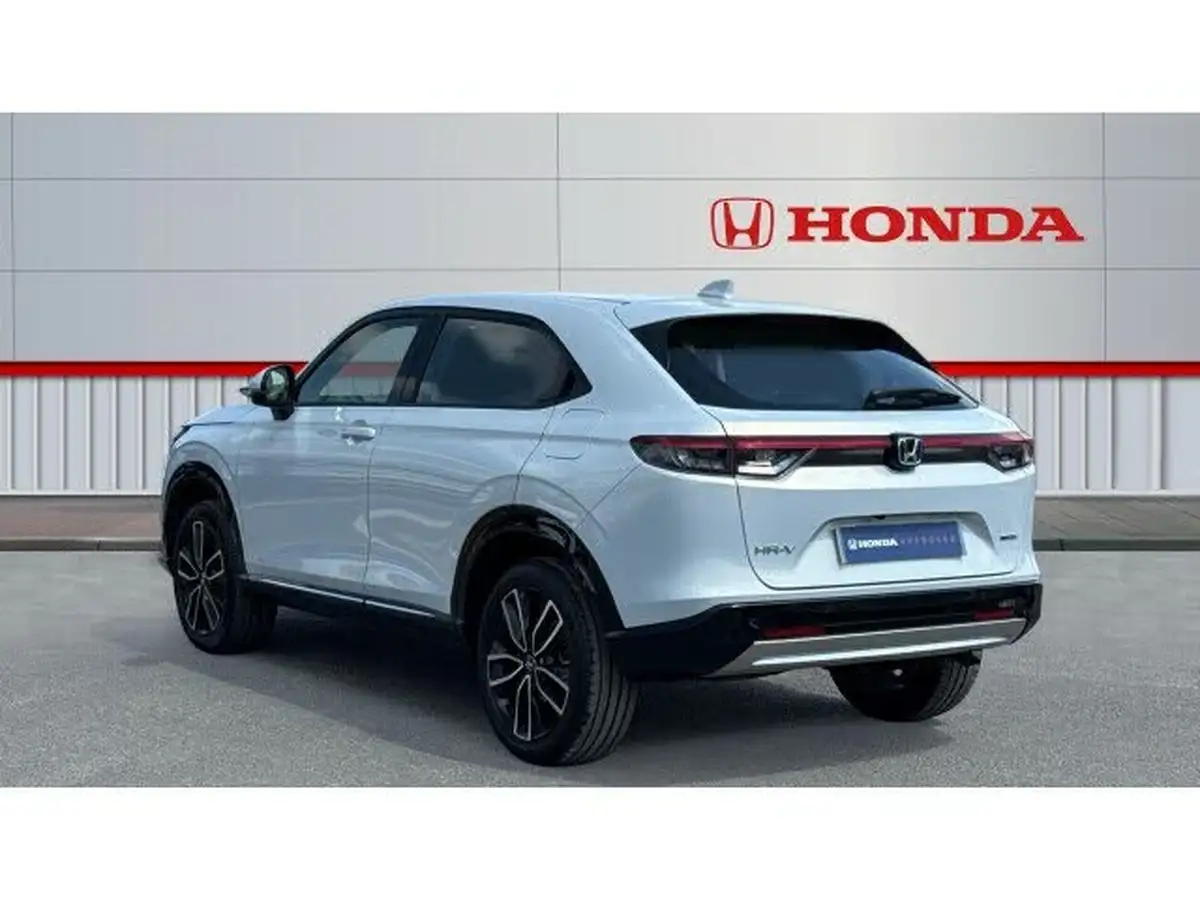 2024-honda-hr-v-15-i-mmd-advance-big-2