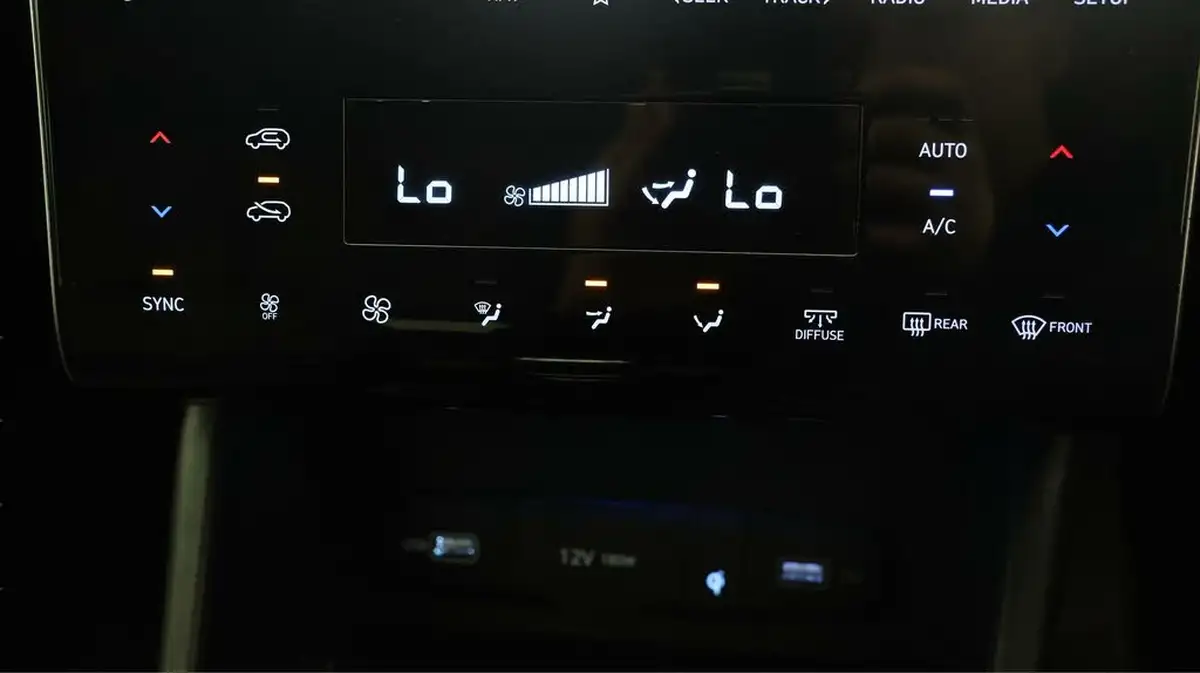 2021-hyundai-tucson-16-t-gdi-ultimate-150ps-48-volt-mhev-big-11