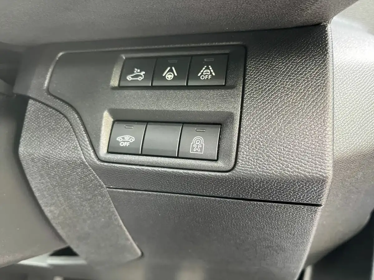 2021-peugeot-3008-suv-15-bluehdi-gt-premium-big-26