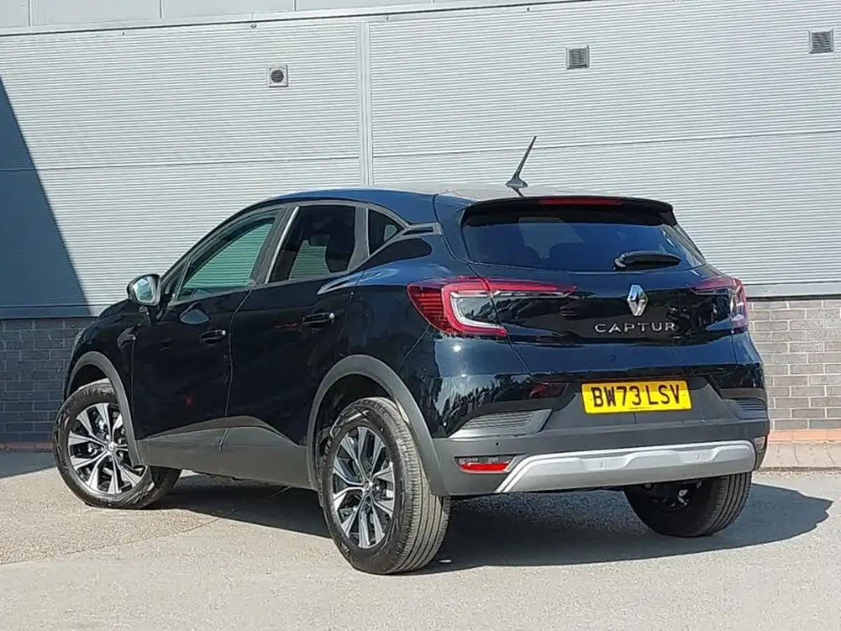 2024-renault-captur-10-tce-evolution-big-1