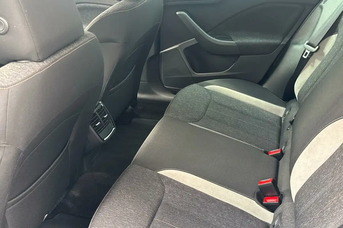 2022-skoda-kamiq-10-tsi-se-l-executive-109ps-big-11