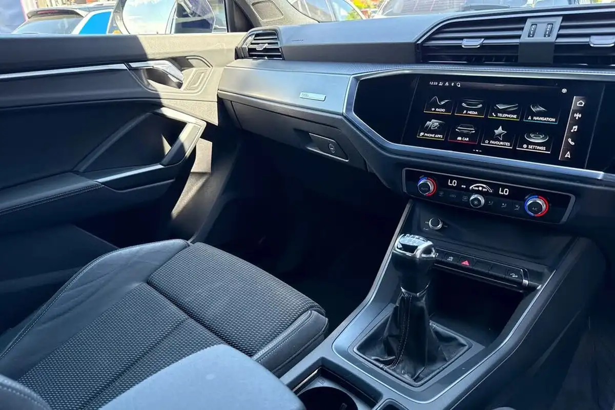 2021-audi-q3-15-35-tfsi-s-line-cod-station-wagon-big-19