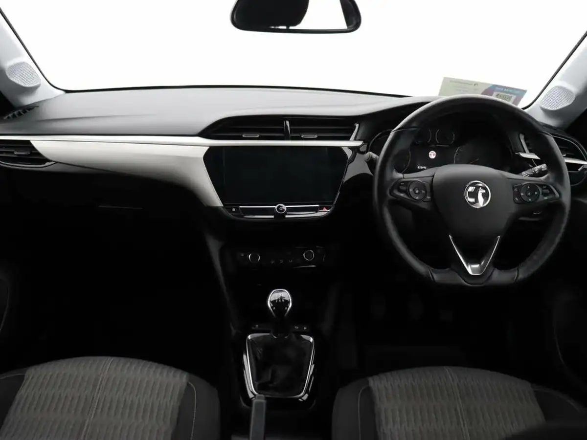 2020-vauxhall-corsa-12i-se-premium-big-20