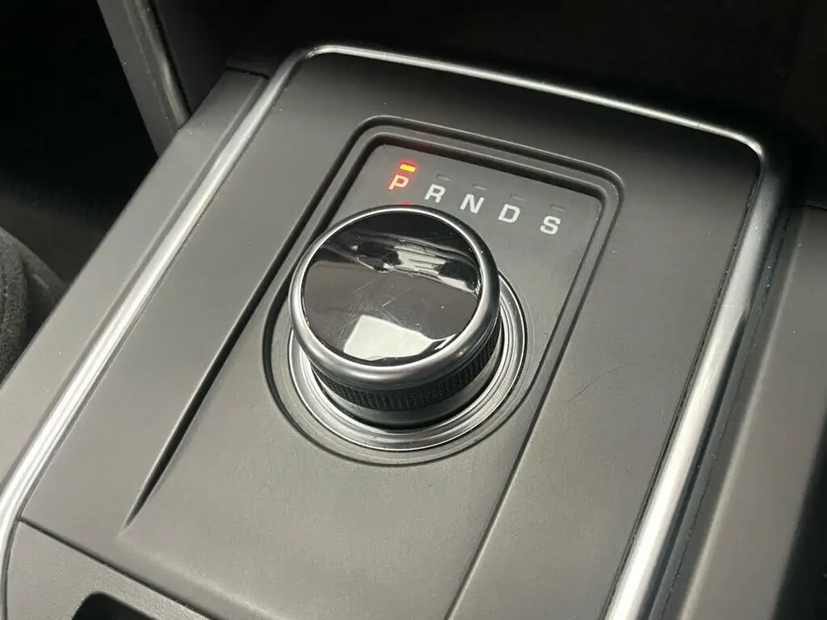 2019-land-rover-discovery-sport-20td4-landmark-big-38