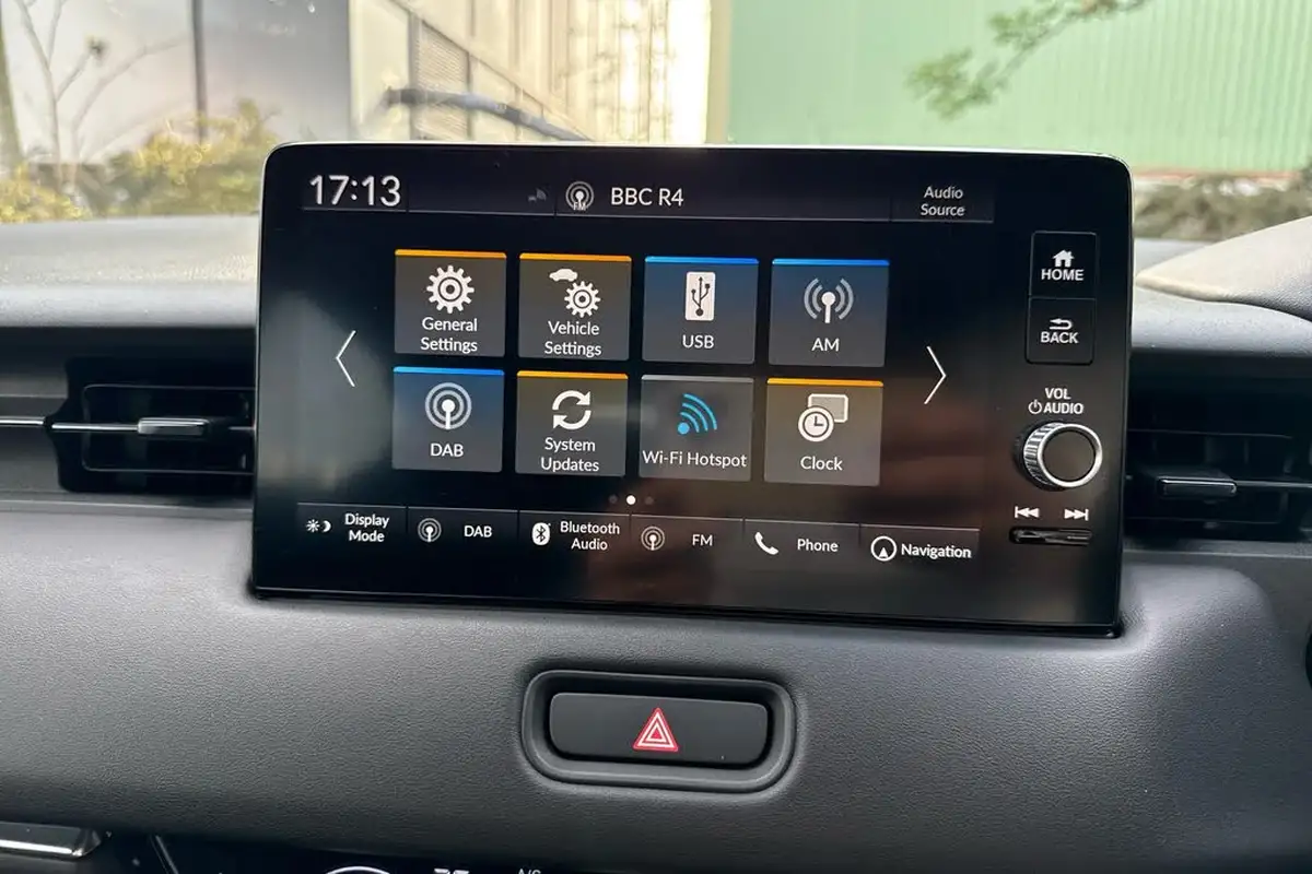 2022-honda-hr-v-15-i-mmd-advance-big-31