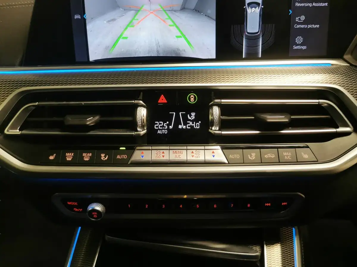 2021-bmw-x5-30-xdrive-45e-m-sport-big-22