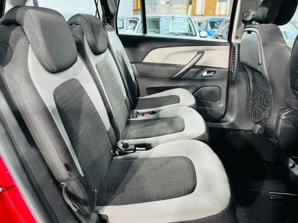 2016-citroen-grand-c4-picasso-16bluehdi-exclusive-eat6-big-20