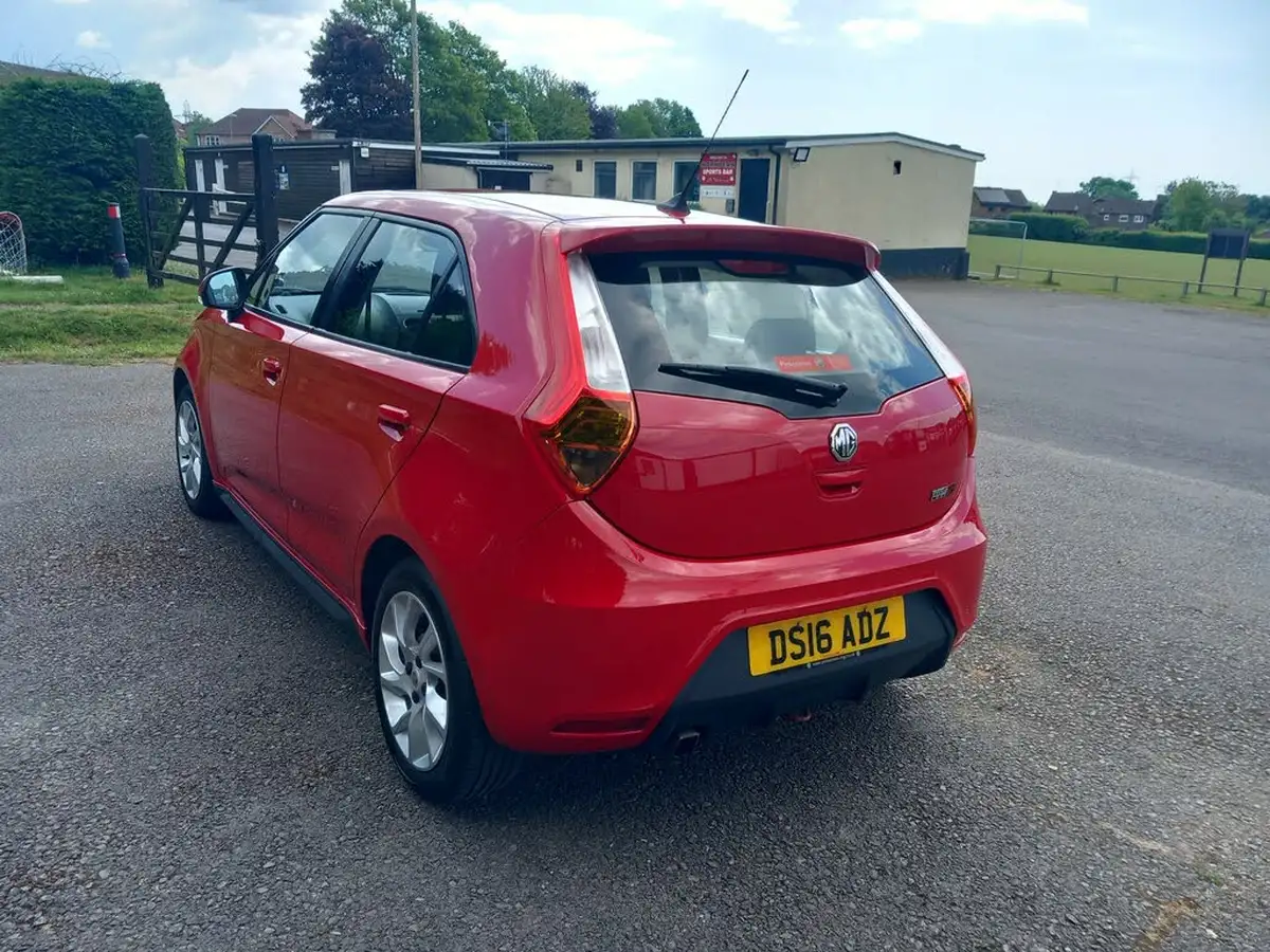 2016-mg-mg3-15-vti-tech-3form-sport-big-6