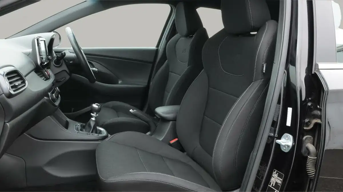 2019-hyundai-i30-14-t-gdi-n-line-hatchback-big-14
