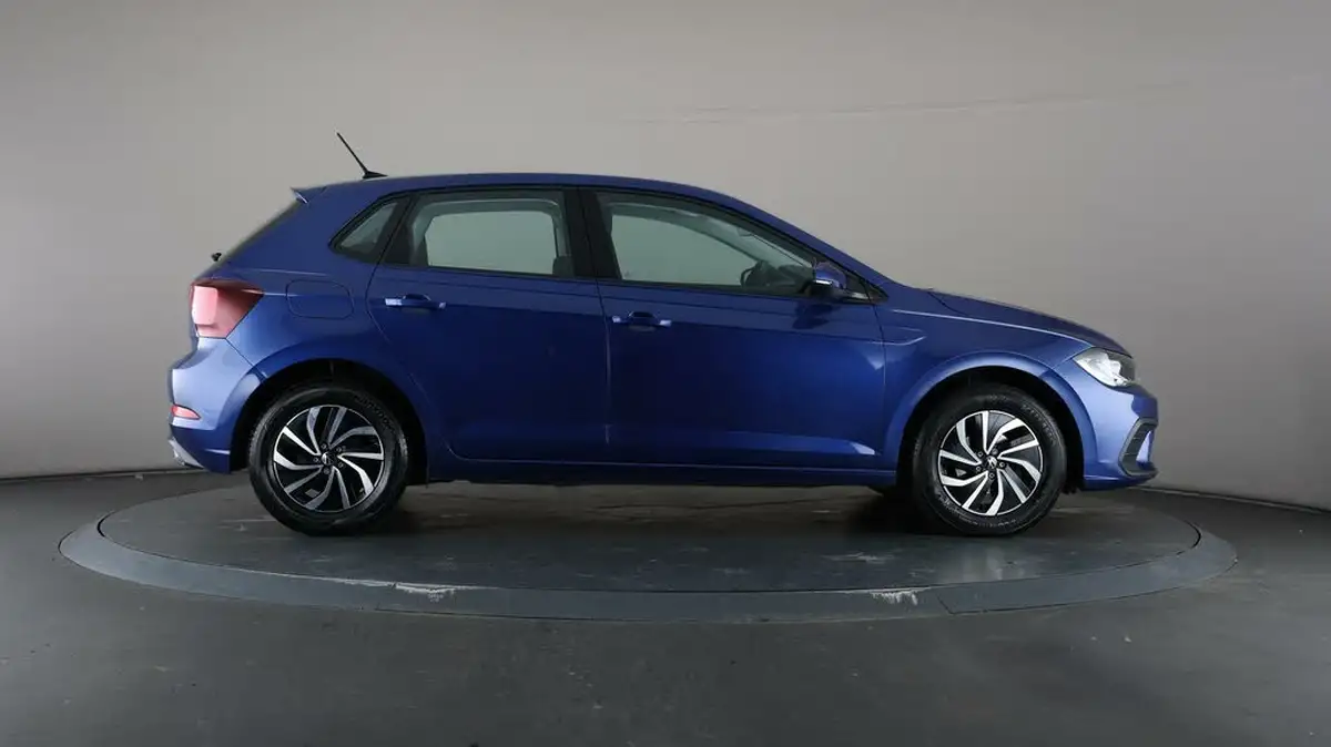 2023-volkswagen-polo-10-tsi-life-big-56